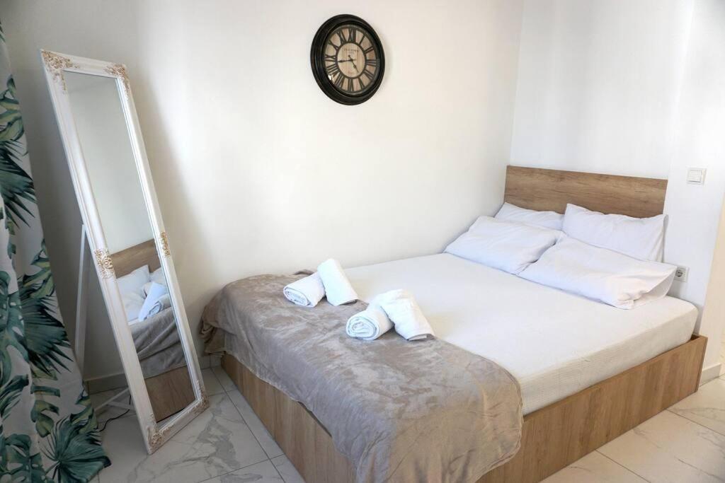 Block Of Flats - Modern Flat Διαμέρισμα Ιωάννινα Εξωτερικό φωτογραφία