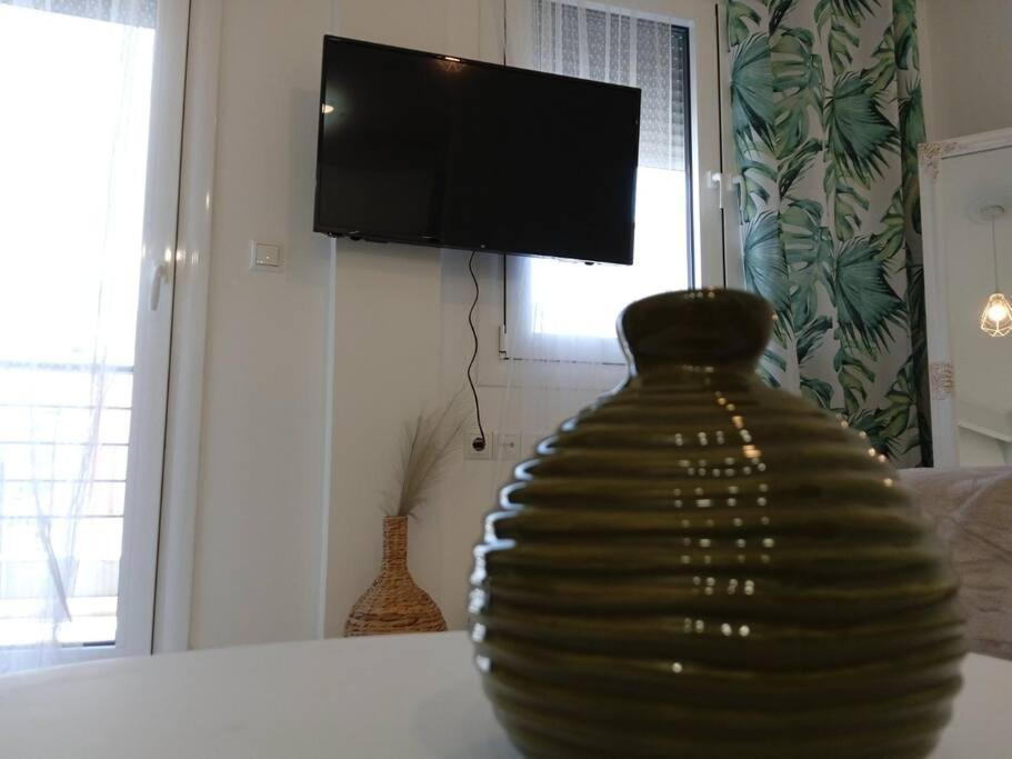 Block Of Flats - Modern Flat Διαμέρισμα Ιωάννινα Εξωτερικό φωτογραφία